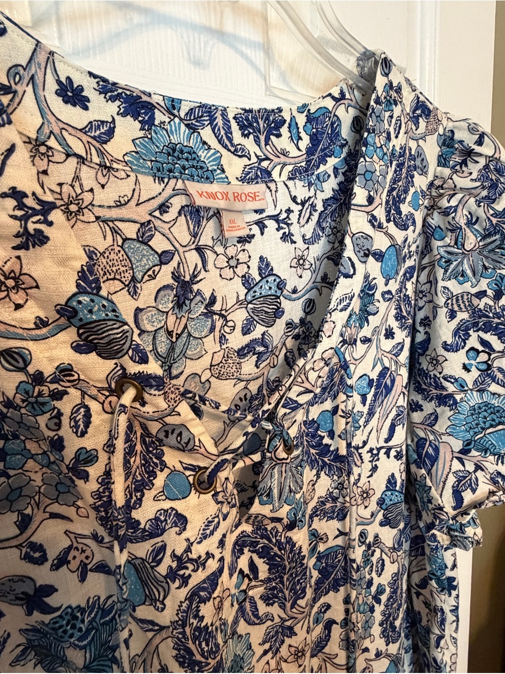 Knox Rose XXL Blue Floral V-Neck Short Flutter-Sleeve Boho Top - Picture 3 of 13
